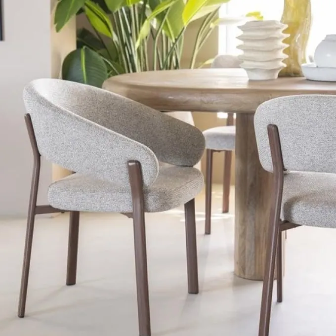 By Boo Eetkamerstoel Sedia with armrest - bruin