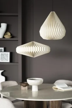 By Boo Hanglamp Zuki – Type 3