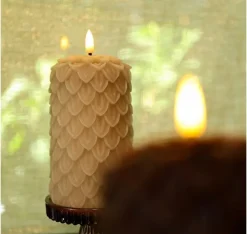 Countryfield LED-B Kaars Dennenkegel Lyon L beige - 8,5 x 8,5 x 15 cm