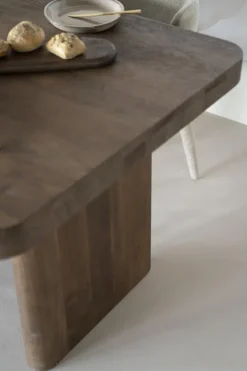 Eleonora Eettafel Edward 300x110 cm