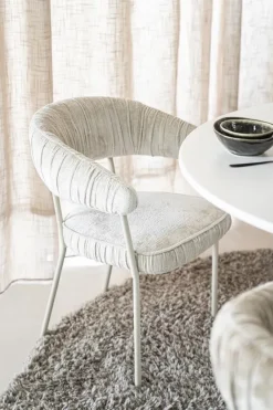 Eleonora Eettafel Elin rond 130x76
