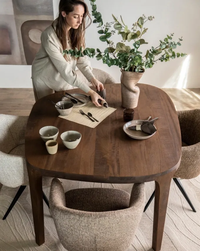 Eleonora Eettafel Taylor 140x120 cm