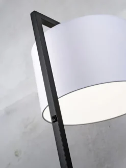 it's about RoMi Vloerlamp ijzer/zwart Boston wit