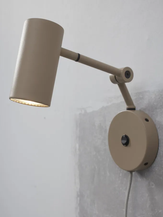 it's about RoMi Wandlamp ijzer Montreux zand