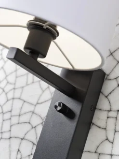 it's about RoMi Wandlamp ijzer Florence E14 met plank+usb incl. dimmer d. linnen