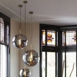 Light en Living Hanglamp MEDINA antiek brons met smoke glas - 2 maten