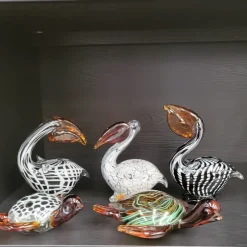 Light en Living Ornament 13x7x19 cm PELICAN glas zwart-wit+bruin gestreept