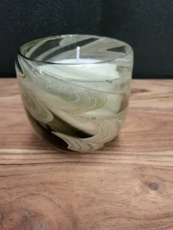 Light en Living Pot met kaars 9x9x9 cm SWIRL glas amber grijs