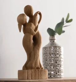 MUST Living Ornament Dancing
