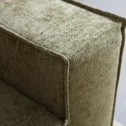 Pepp Interiors Bank River U opstelling met chaise longue links in Majestic 607