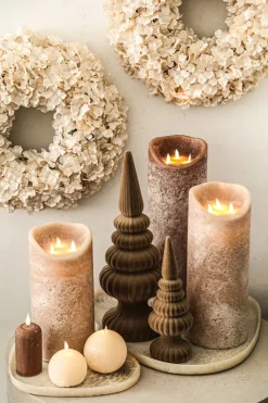 PTMD LED-kaars rustiek beige 38 cm hoog met 3 bewegende vlammetjes