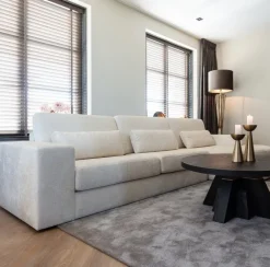 Richmond Interiors Bank Felix 2.5 seats + lounge rechts rond white chenille (Bergen 900 white chenille)