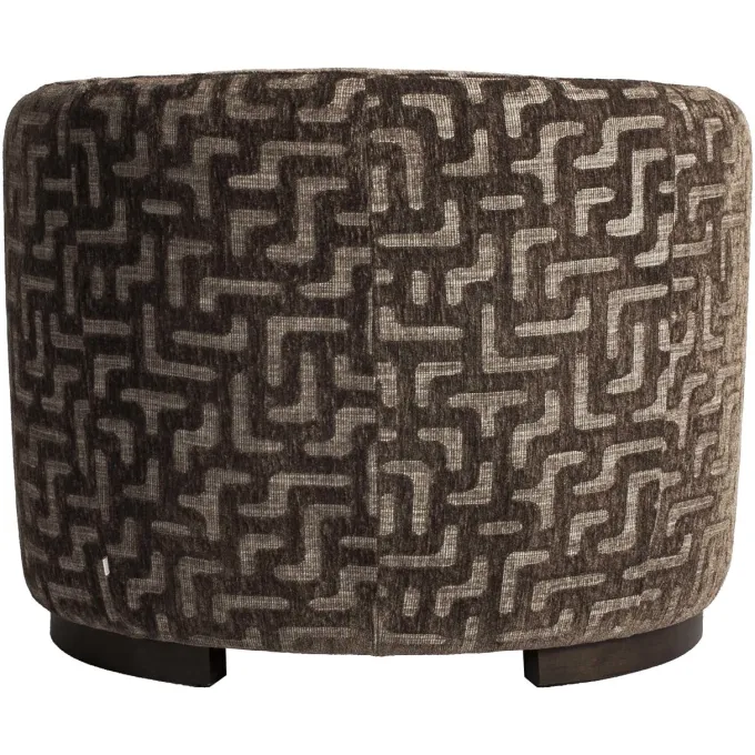 Richmond Interiors Lounge stoel Hannah bruin labyrinth fire retardant