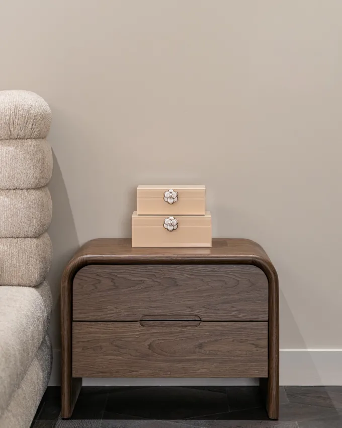 Richmond Interiors Nachtkastje Bedford bruin 2 lades
