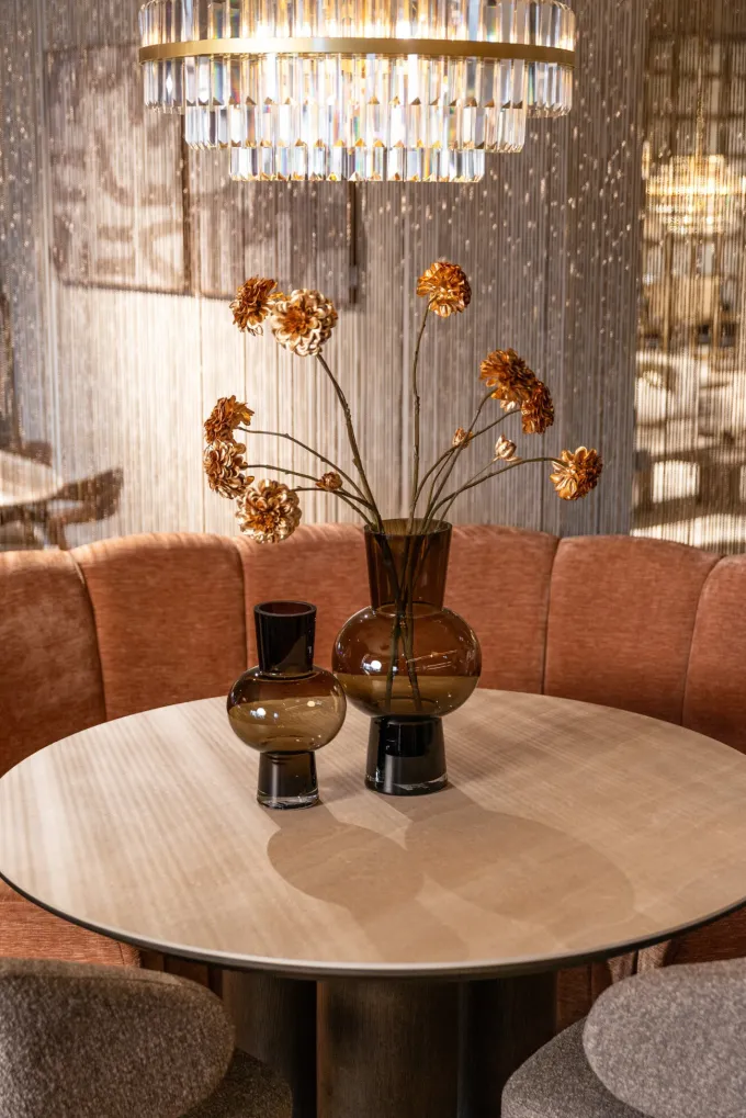 Richmond Interiors Vaas Liora bruin klein