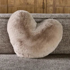 Riviera Maison Heather Alba Heart Faux Fur kussen