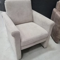 WoonMax Fauteuil Portland rug laag stof Art beige showroommodel