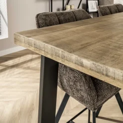 WoonStijl Bartafel 135x70 massief trapeziumvormig