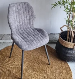 WoonStijl Eetkamerstoel Lende Boucle grijs