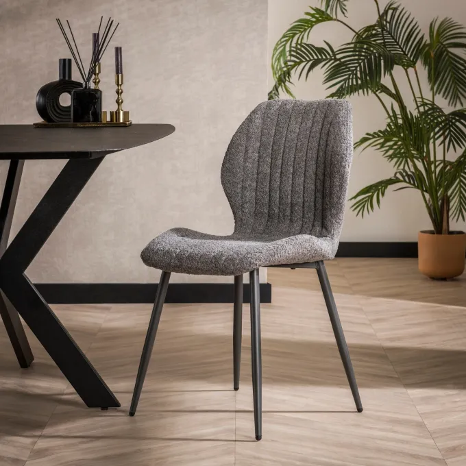 WoonStijl Eetkamerstoel Lende Boucle grijs