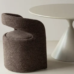 Woood Lanor Eetkamerstoel Grove Boucle Donkerbruin [FSC]